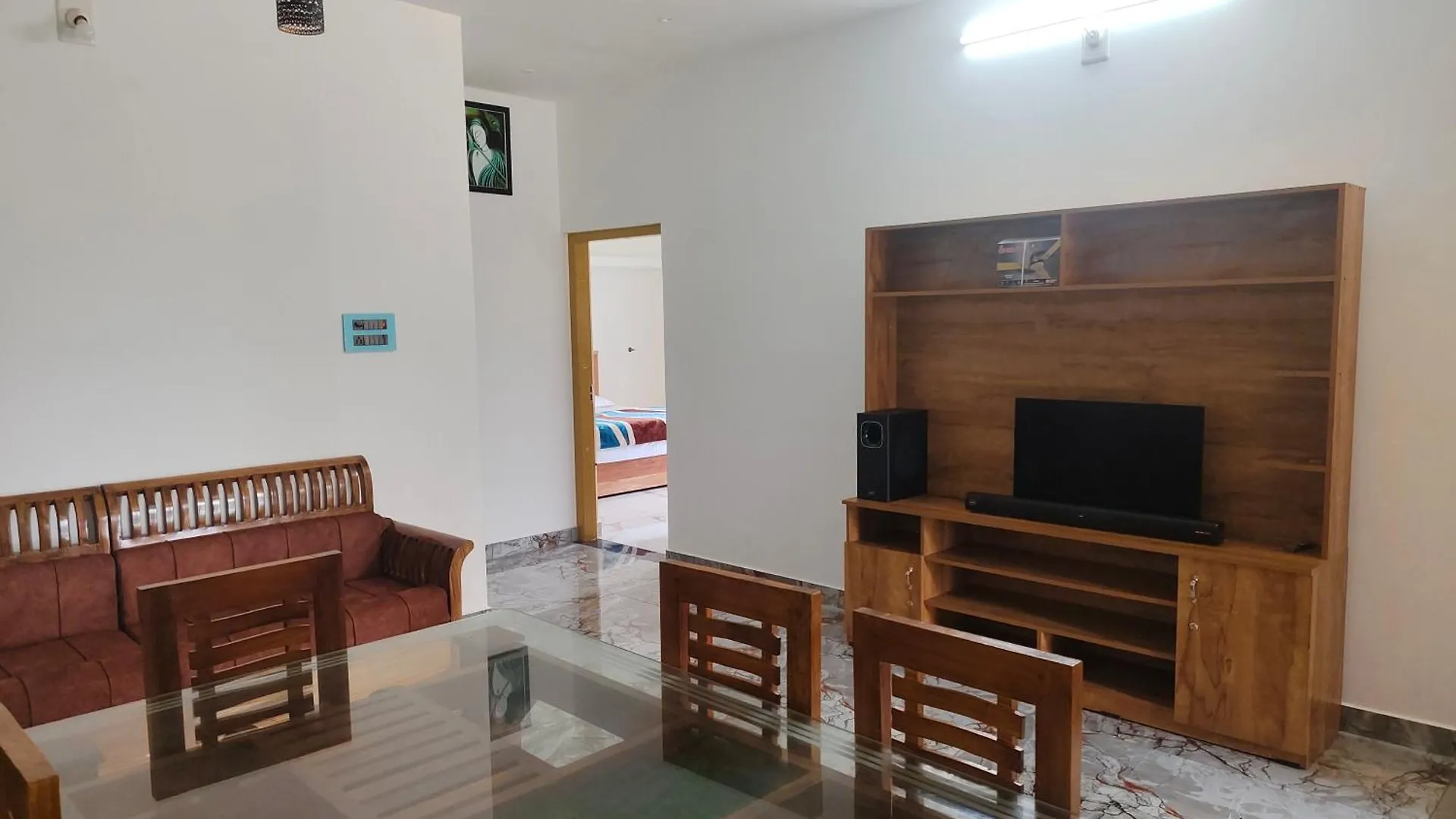 Munnar Pavithra Riverview Homestay