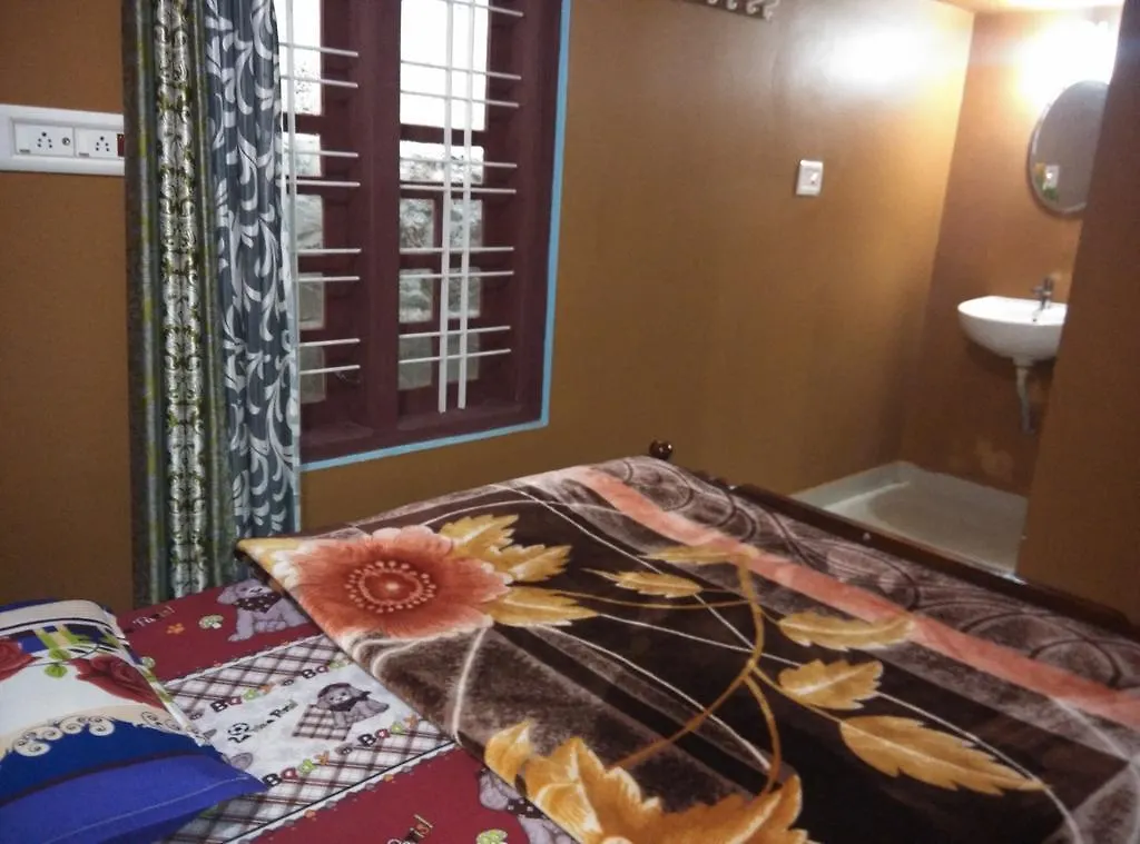 Munnar Pavithra Riverview Homestay India